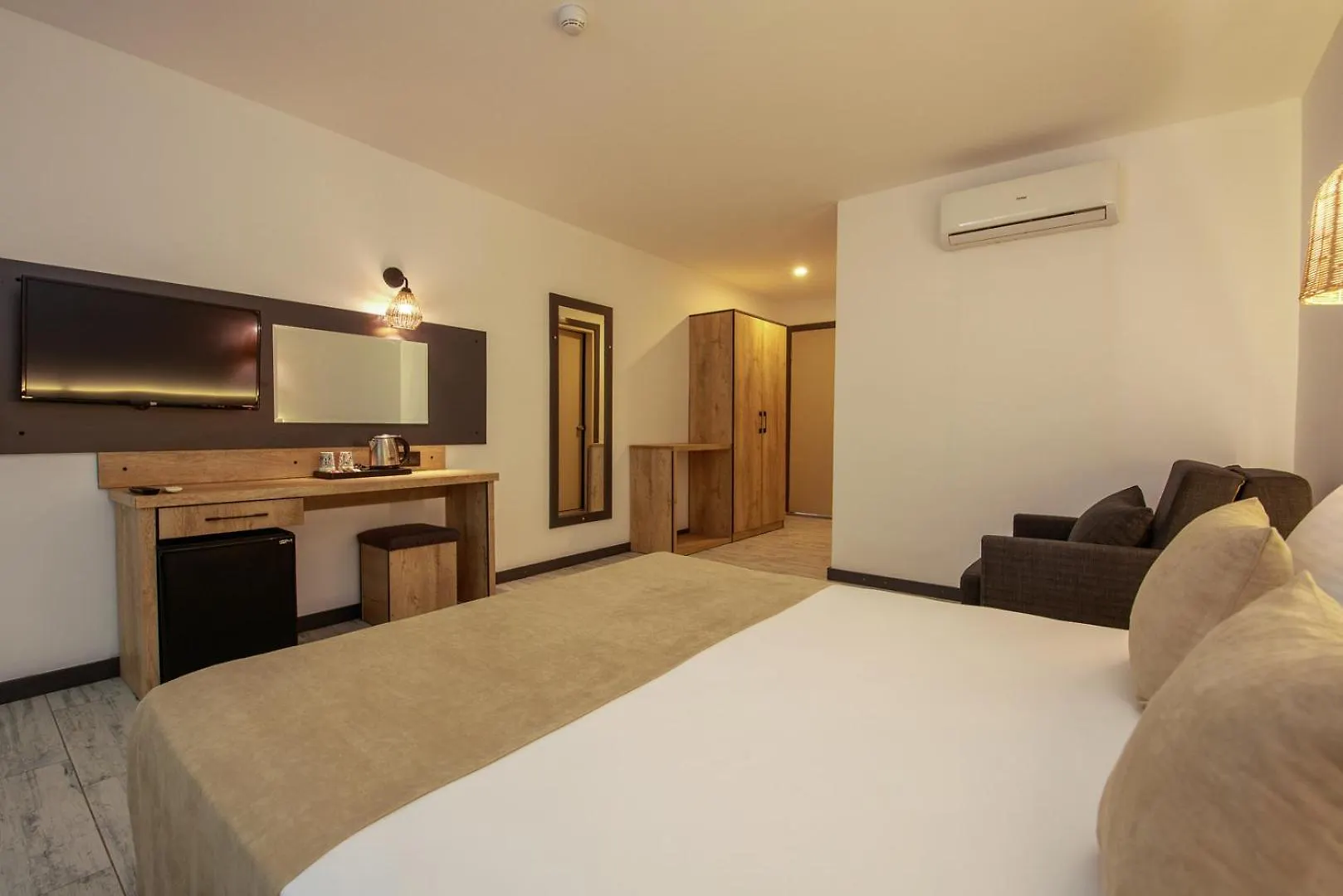 ***  אולודניץ Hotel Meri All Inclusive טורקיה